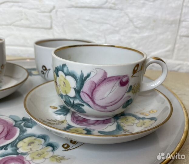 Сервиз чайный Розы Дулево