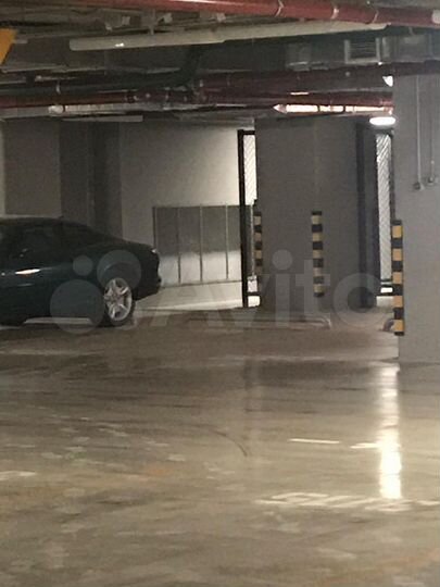 Машиноместо, 15 м²