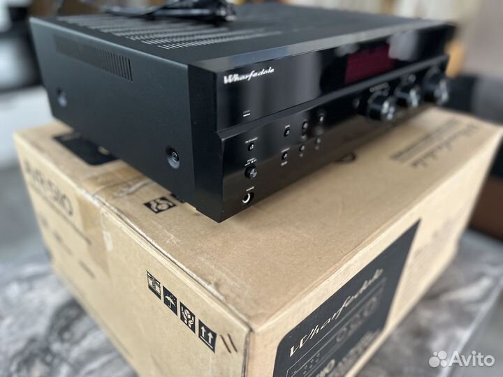 Аудио Видео Ресивер Wharfedale AVR-5110