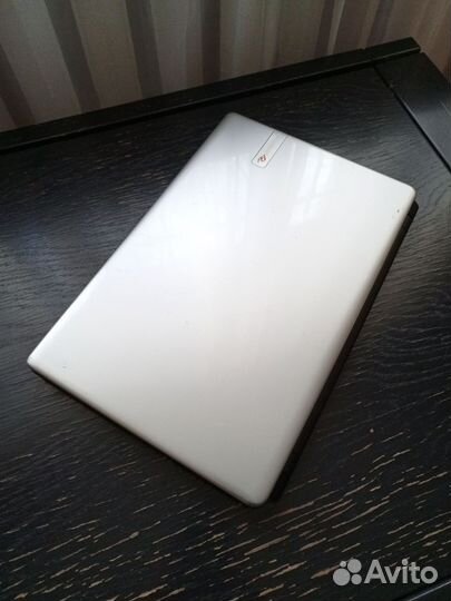 Ноутбук Packard-Bell