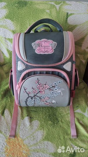 Детский портфель-рюкзак
