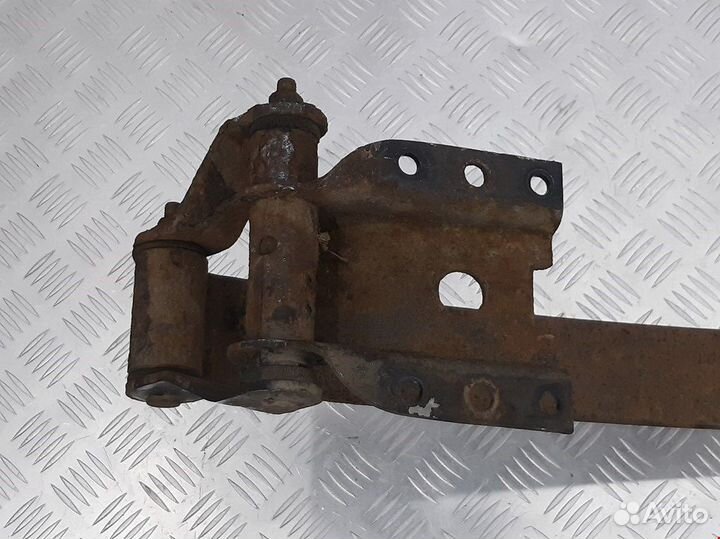 Рессора задняя для Chrysler Voyager 3 04684716