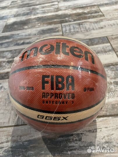 Баскетбольный мяч размер 5. Molten GG5X