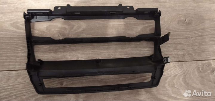 Рамка панели в отличном состоянии