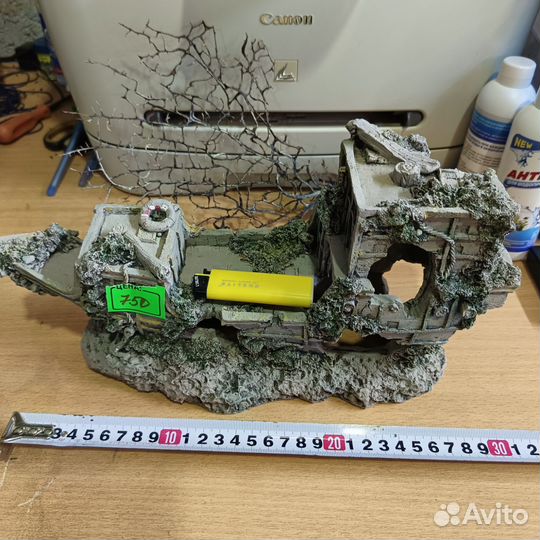 Украшение для аквариума б/у