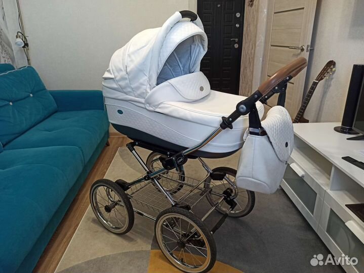 Коляска Roan Emma 2 в 1 Classic