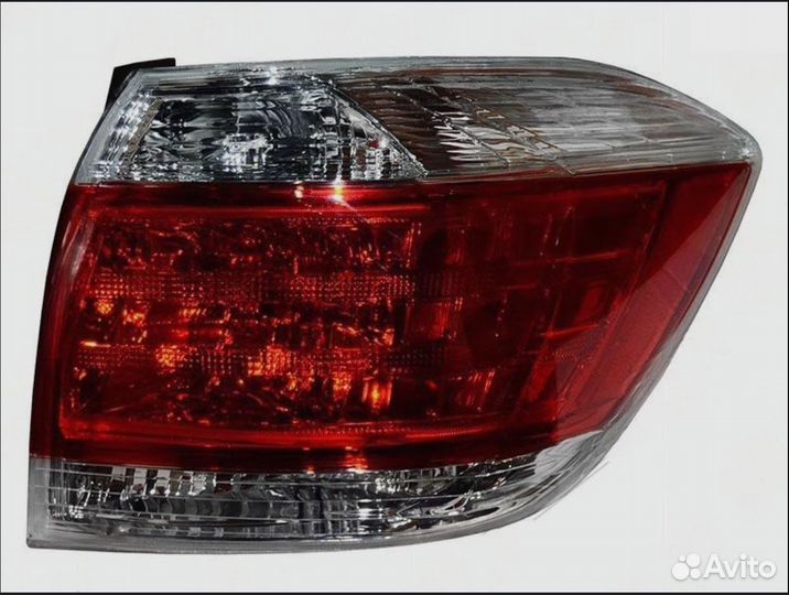 Фонарь задний toyota highlander