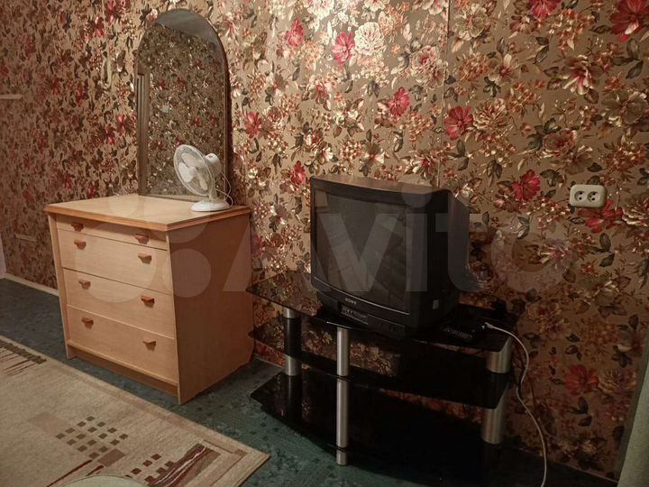 2-к. квартира, 43 м², 5/5 эт.