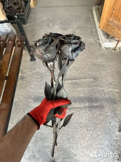 Кованая роза