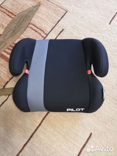 Автокресло бустер от 15 кг до 36
