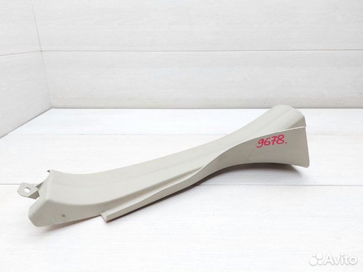 Накладка в салоне задняя левая Bmw 5 Series F10