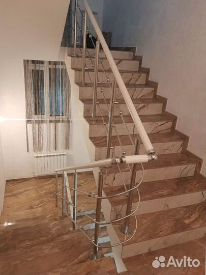 Ограждения, перила лестниц из нержавеющей стали