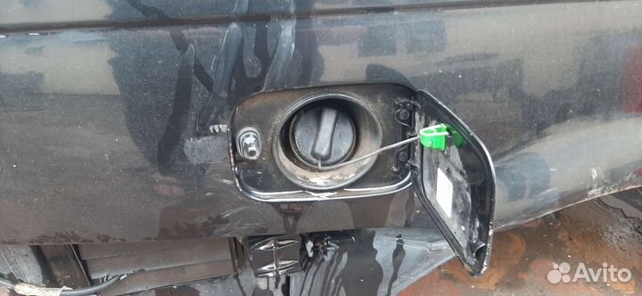 Задняя правая крыло на BMW E46 седан