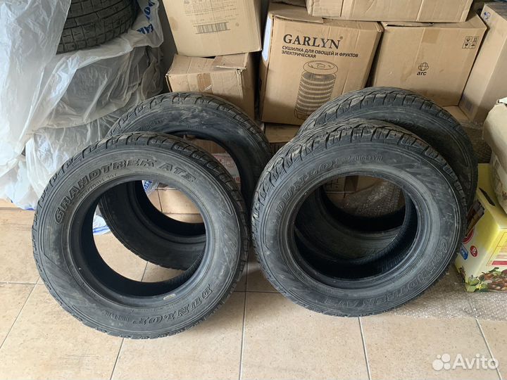 Dunlop Grandtrek AT3 205/70 R15 96
