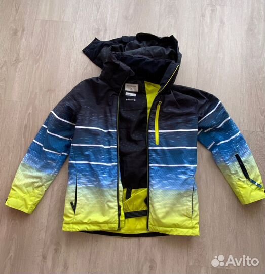 Горнолыжная куртка