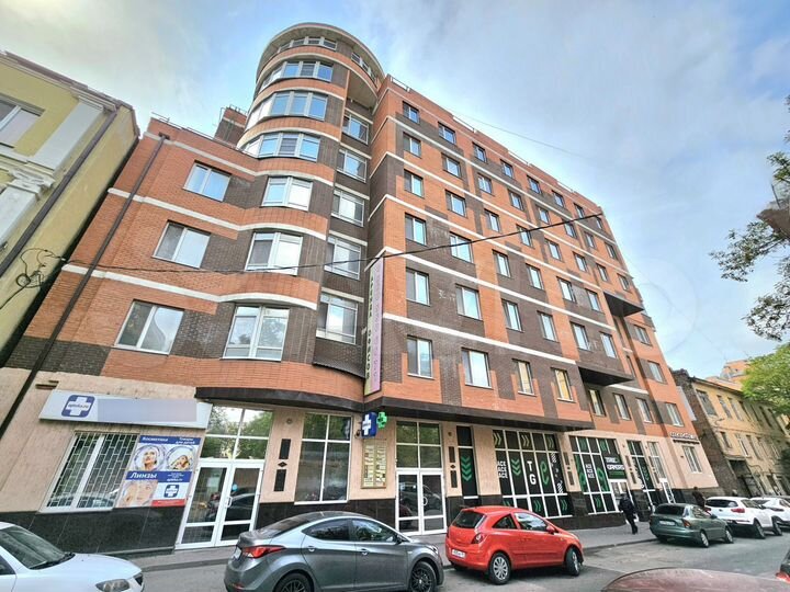 Офисы, 20, 37 и 70 м² в бизнес центре