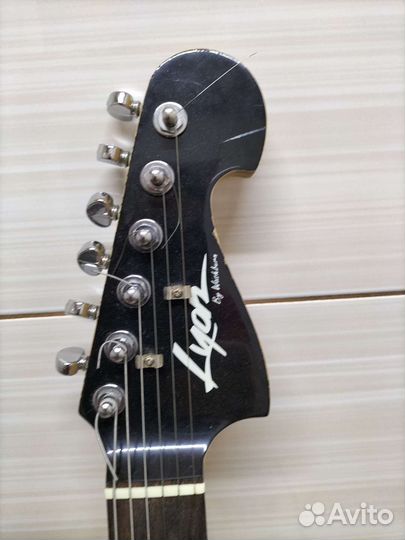 Электронная гитара Lyon By Washburn