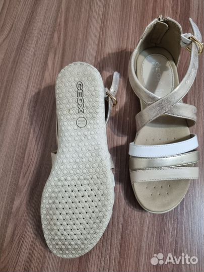 Сандали для девочки 35 р-р