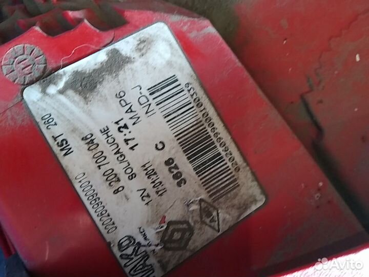 Задний правый фонарь Renault Symbol 2