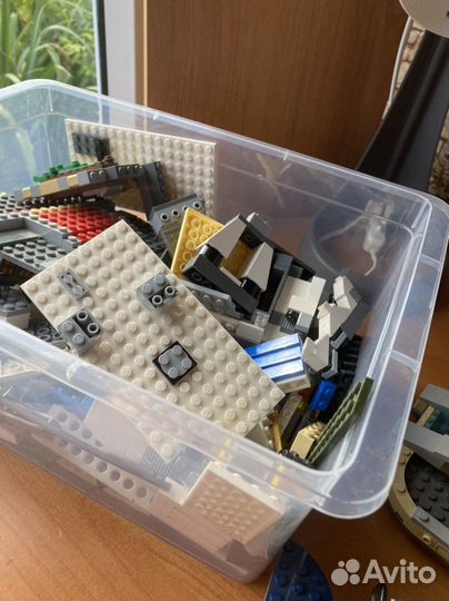 Lego City ограбление музея 60008