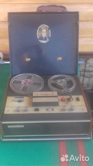 Катушечный магнитофон