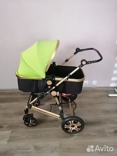Коляска прогулочная