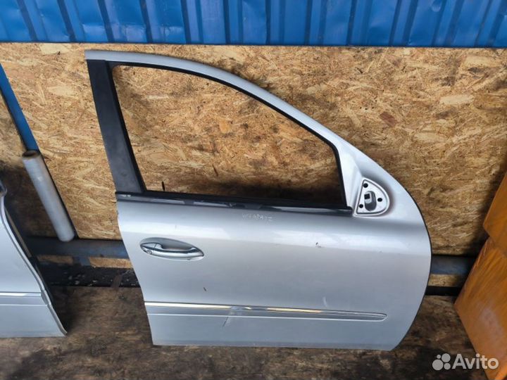 Дверь боковая передняя правая Mercedes-Benz Ml