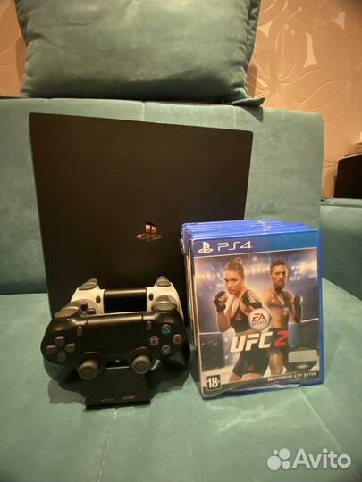 Sony playstation 4 pro 1tb +6 игр