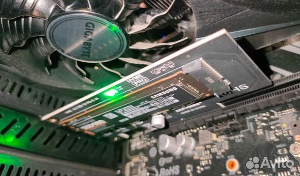 Адаптер/переходник для установки SSD M.2 (NVMe)