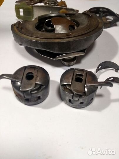 Челнок и з/ч для швейной машины