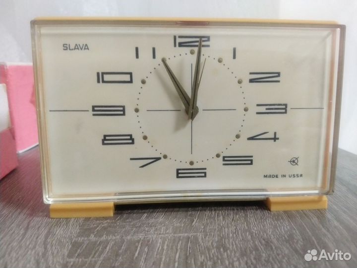 Часы слава СССР