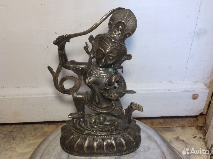 Статуэтка Будда со змеей бронза