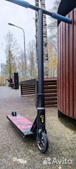 Трюковой самокат