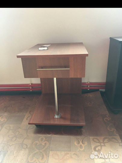 Тумба прикроватная