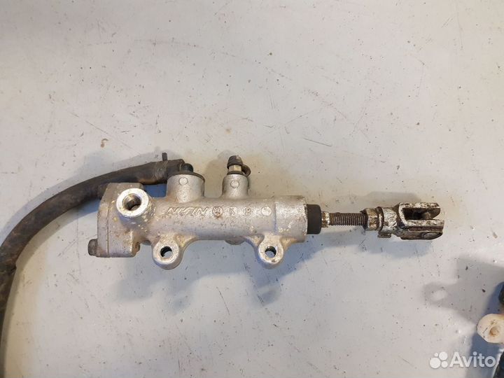 Главный тормозной цилиндр нижний BRP Can-Am G1