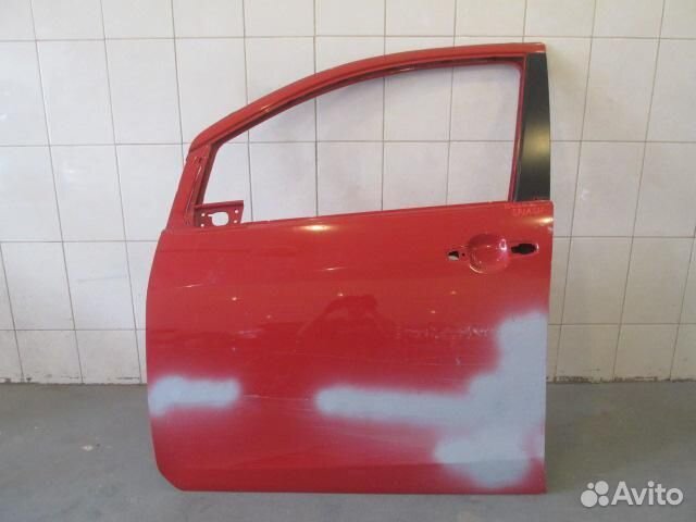 Дверь передняя левая Suzuki Splash