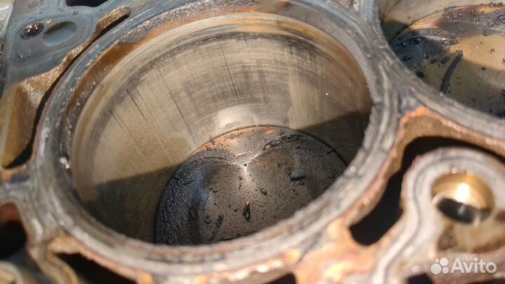 Блок цилиндров Opel Astra H, 2009