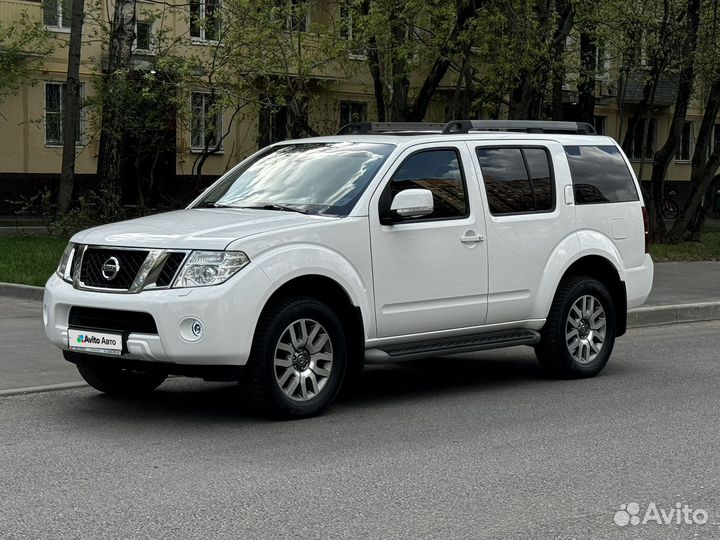 Nissan Pathfinder 2.5 AT, 2013, 145 000 км