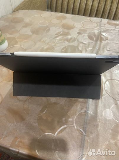 iPad pro 12 9 2018 64 gb sim 3gen + Apple Pencil 2