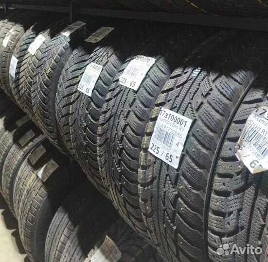 Bridgestone Blizzak VRX2 205/60 R16 87M