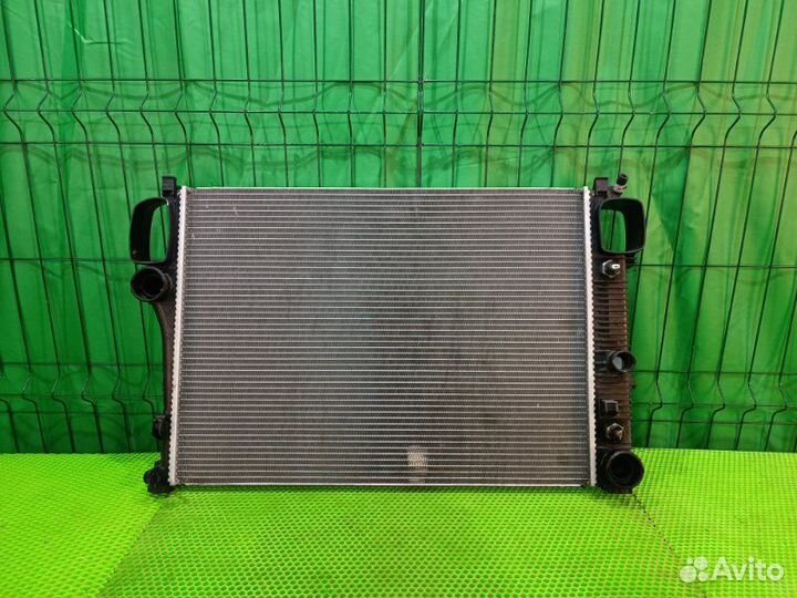 Радиатор охлаждения Mercedes-Benz S W221 2008