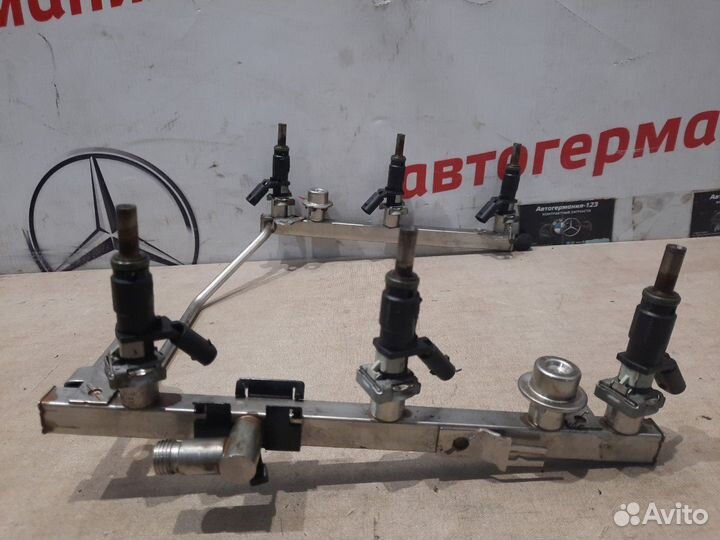 Рампа топливная Mercedes Glk300 X204 272.948 2010