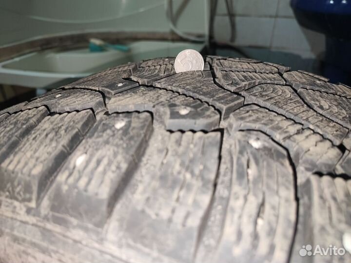 Pirelli Ice Zero 275/50 R20 T