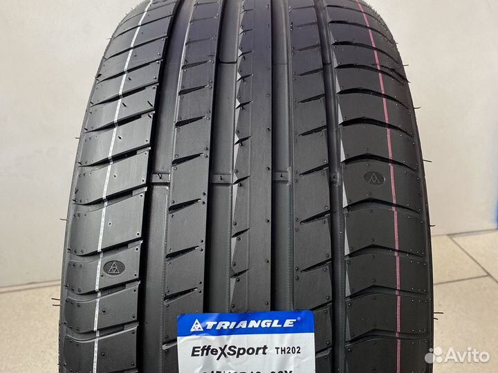 Triangle EffeXSport TH202 275/30 R19 96Y