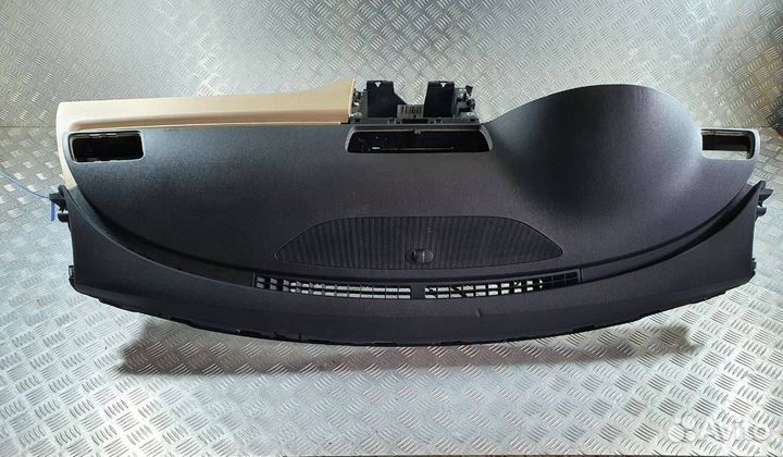 Панель передняя салона (торпедо) Volkswagen рест