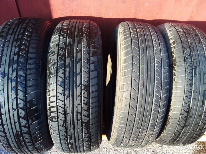 Yokohama Geolandar G033 215/65 R16