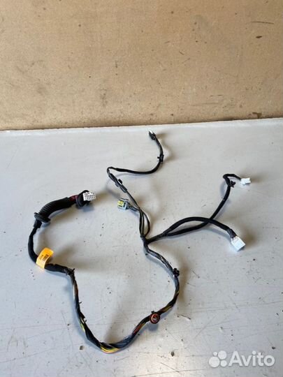 Проводка двери задняя правая Kia Rio 3