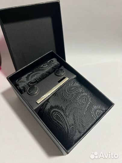 Подарочный набор для мужчин - аксессуары