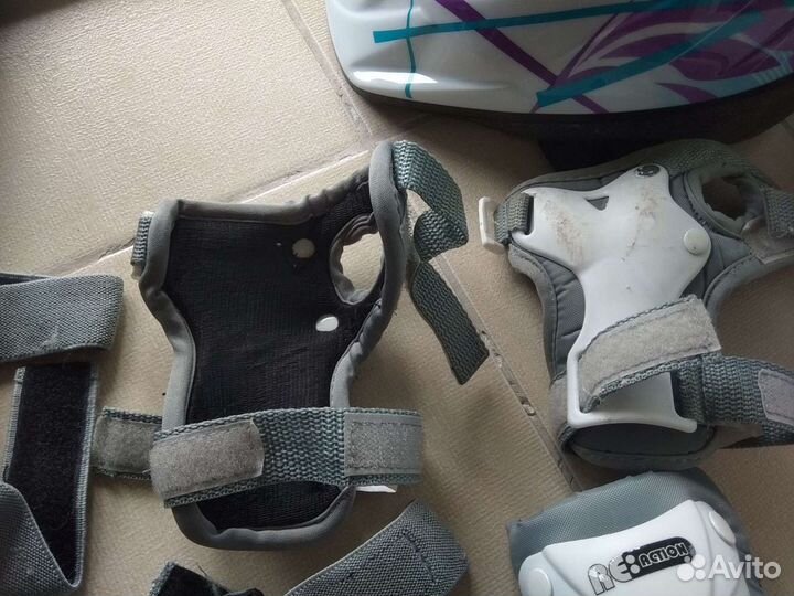 Велошлем детский + защита на руки и ноги