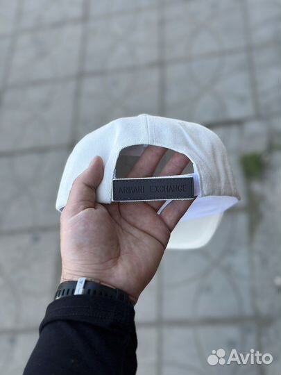 Бейсболка мужская белая